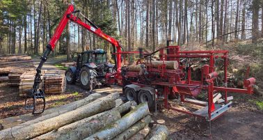 03_Holzspalten.jpg